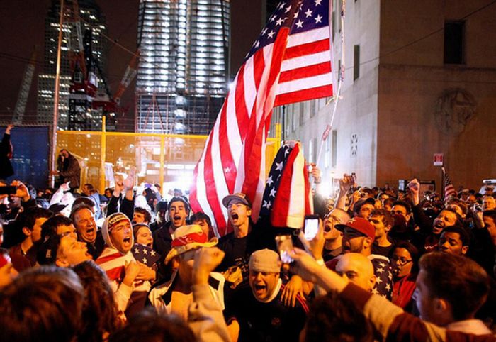 Празднование смерти Усама бин Ладена в Америке (39 фото)