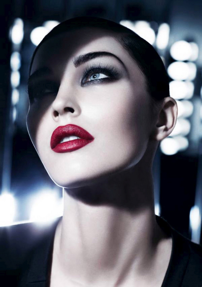 Меган Фокс в рекламной кампании Giorgio Armani Beauty 2011 (7 фото)