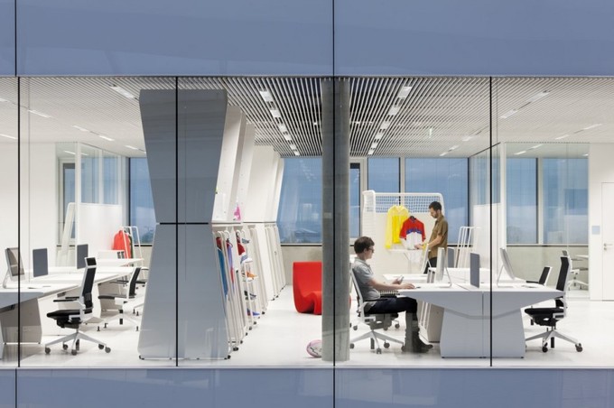 Новый офисный центр компании ADIDAS (31 фото)