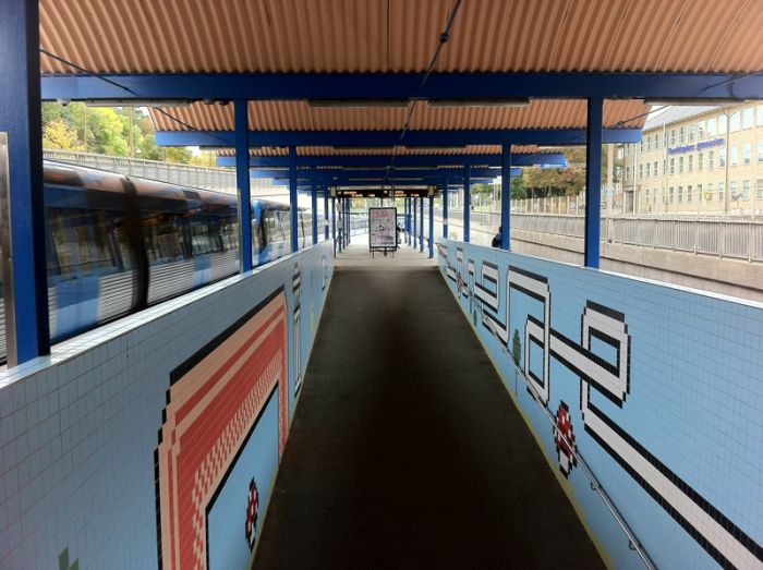 8-битное метро в Стокгольме (21 фото)