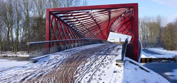 Twist Bridge в Нидерландах (7 фото)