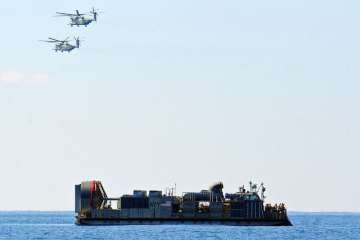 Десантный катер LCAC (28 фото)