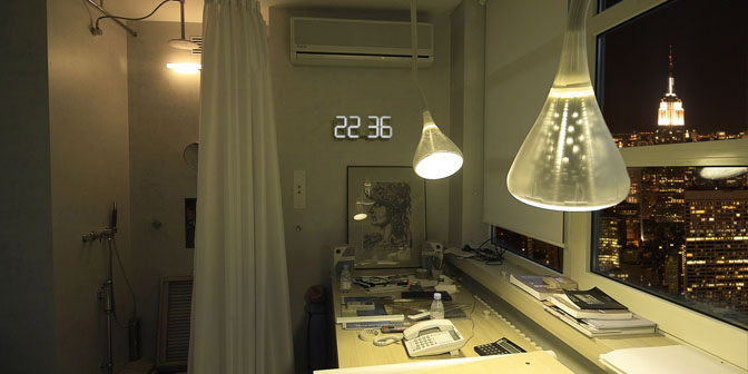 White &amp;amp; White - настенные часы Вадима Кибардина (12 фото)