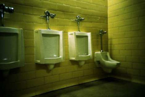 Необычные туалеты (40 фото)