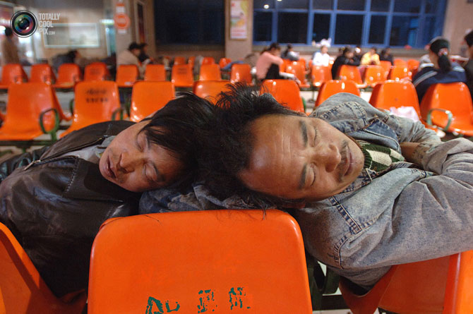 Как спят китайцы