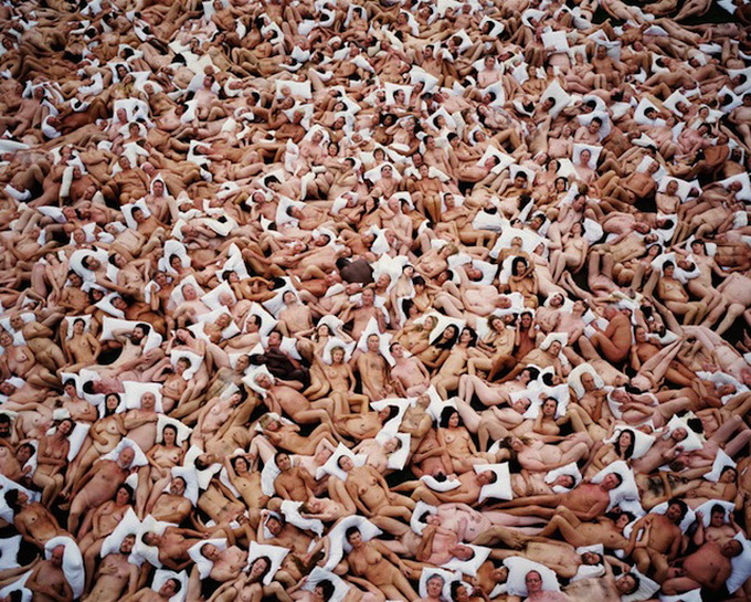 Обнаженное искусство Spencer Tunick (8 фото)