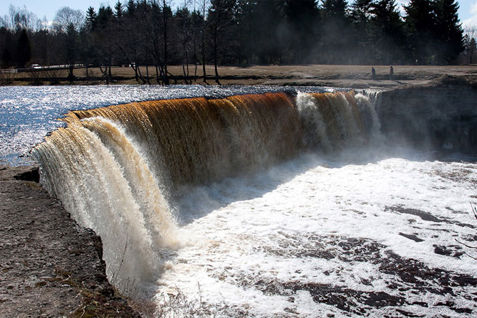 Самые завораживающие водопады мира