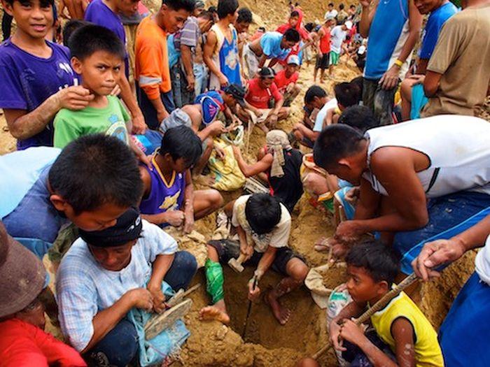 Добыча золота на Филиппинах (37 фото)