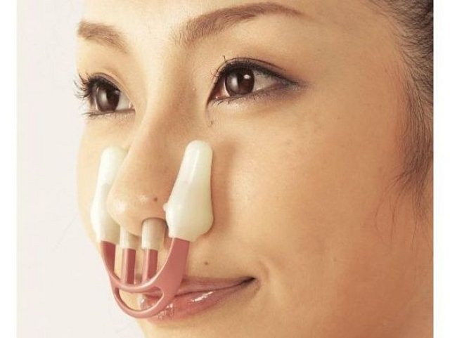 Как исправить кривой нос без операции