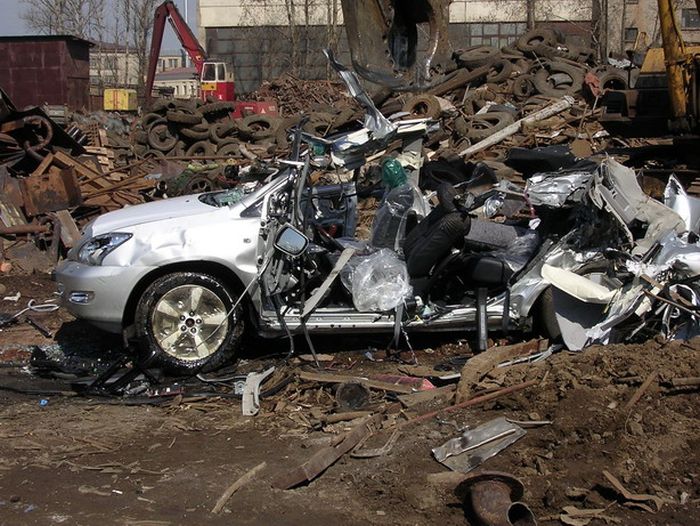 Уничтожения Lexus RX350
