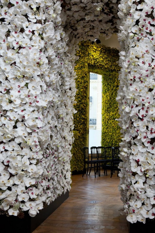 Миллион цветов на шоу Christian Dior (10 фото)