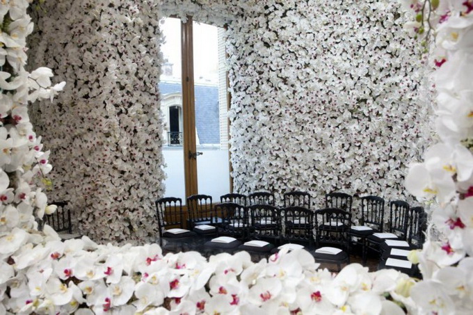 Миллион цветов на шоу Christian Dior (10 фото)