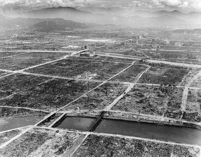 Хиросима и Нагасаки - последствия взрыва атомной бомбы (26 фото+текст)