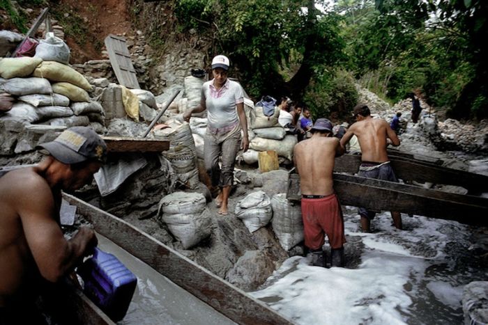 Добыча золота в Колумбии