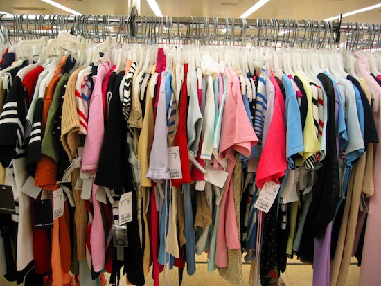 Производители постепенно увеличивают одежду, не меняя размер