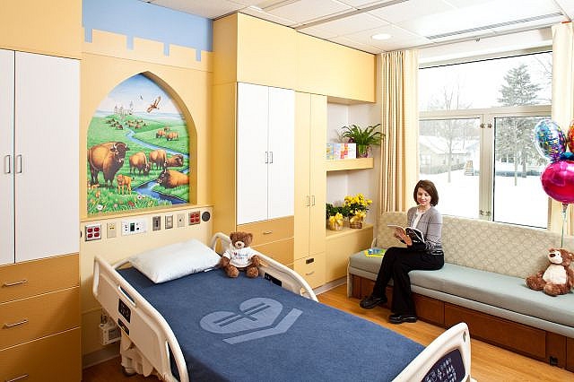 Красочные интерьеры детских больниц
