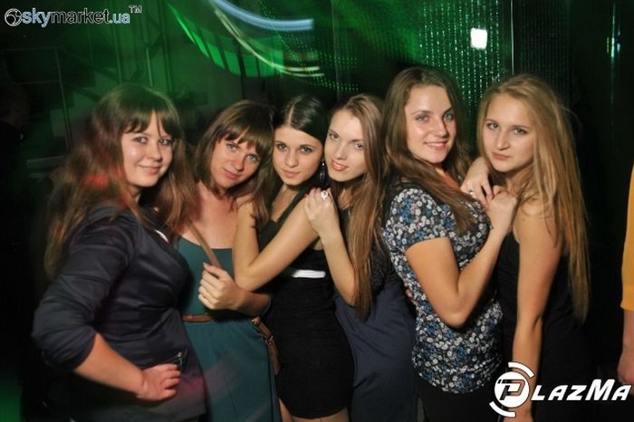 Украинские девушки из социальных сетей (33 фото)