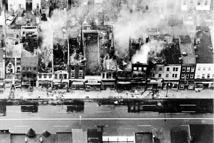 Восстание в 1968 году в США (6 фото)