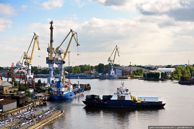 Где строят современные российские корабли и подлодки (19 фото)
