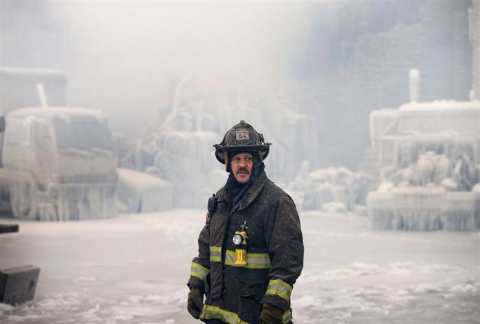Ледяные скульптуры после пожара в Чикаго