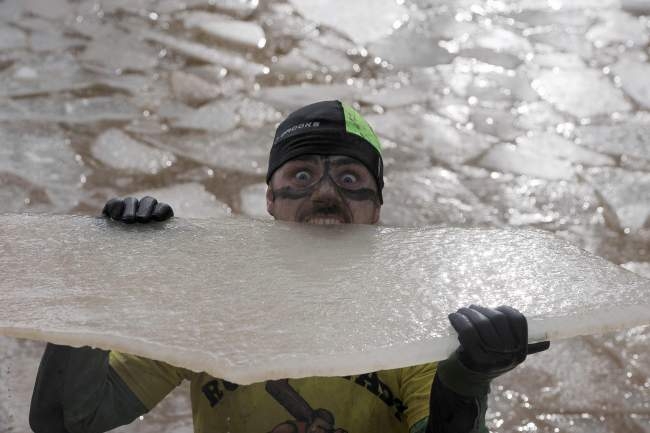 В Англии прошел очередной «Tough Guy Challenge 2013»