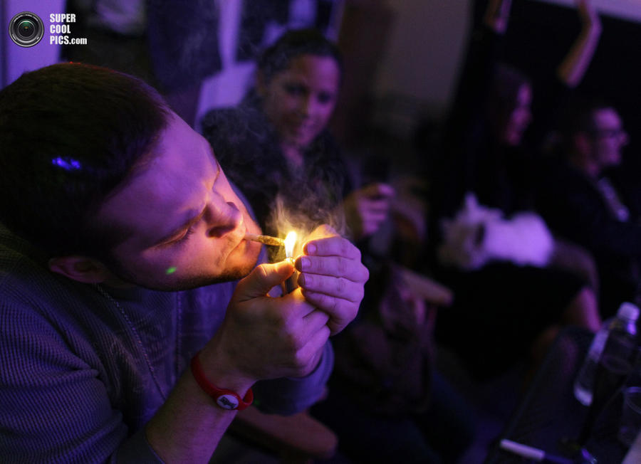 Клуб любителей марихуаны открыт в Денвере (9 фото)