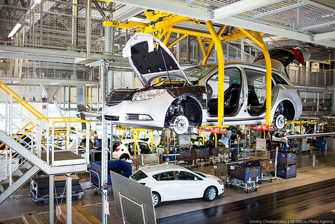 Завод по производству автомобилей Opel в Германии 