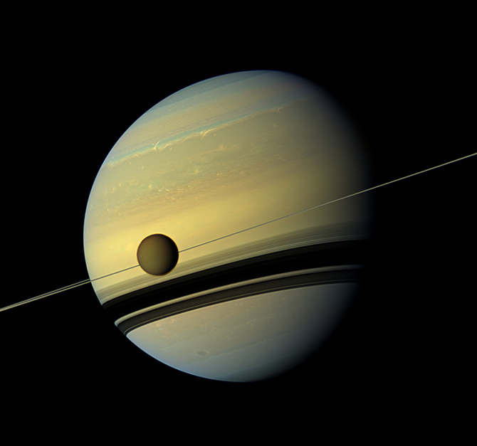 10 величайших фотографий Сатурна сделанных аппаратом Кассини