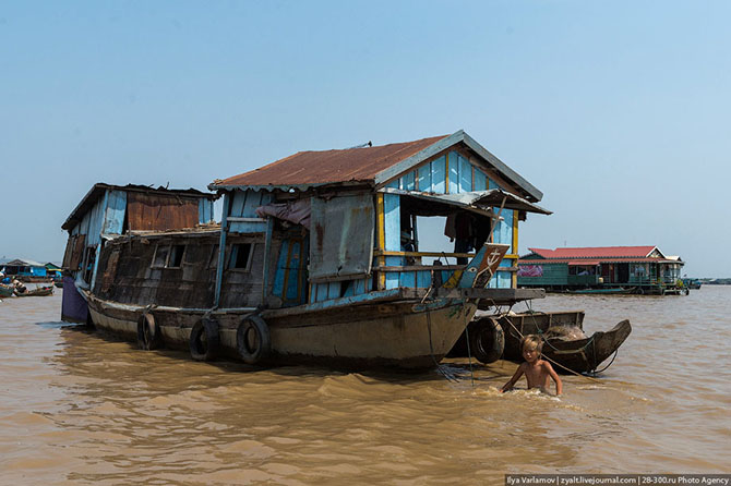 Плавучие деревни озера Тонлесап в Камбодже