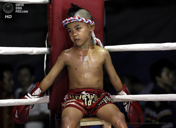 Детский бокс в Таиланде