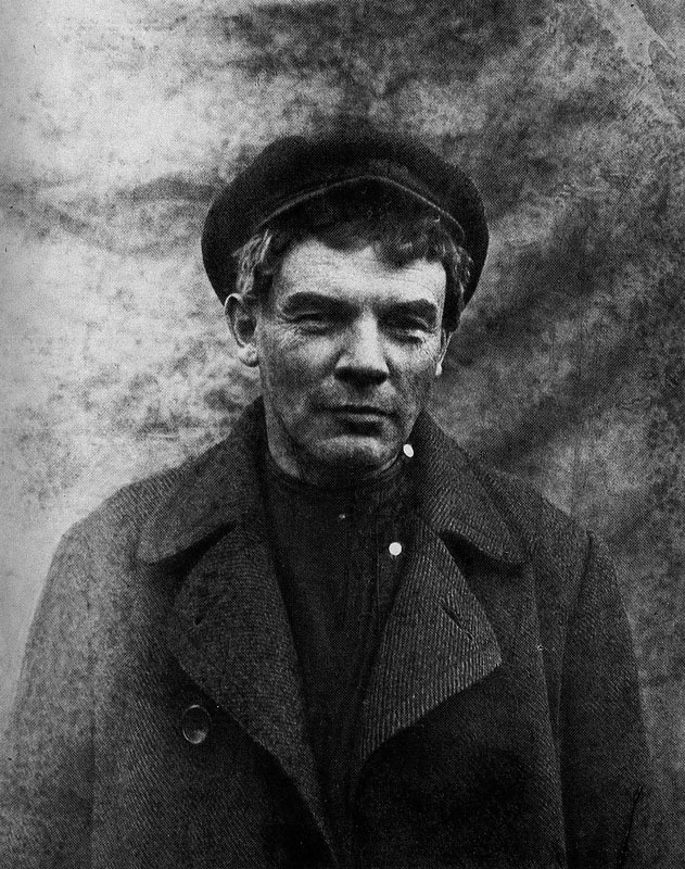 Ленин, жизнь в фотографиях