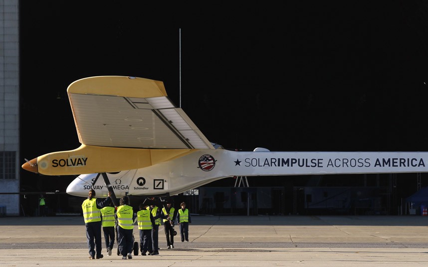 Самолет на солнечных батареях Solar Impulse (10 фото)