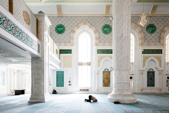 Экскурсия по мечете Хазрет Султан в Астане