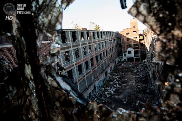 Detroit Struggles To Re-Build A Bankrupt City Amidst Poverty And Blight