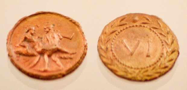 На некоторых древнеримских монетах изображали половой акт