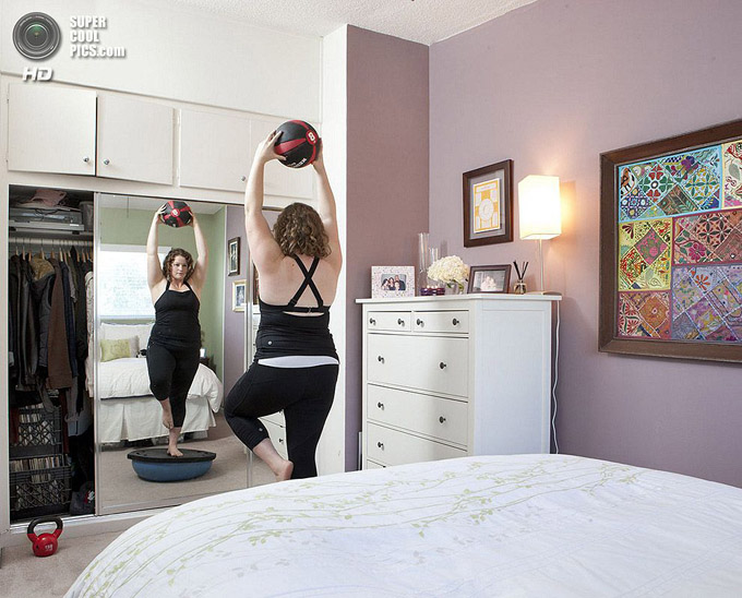 Зеркала и окна: спальни женщин всего мира (39 фото)