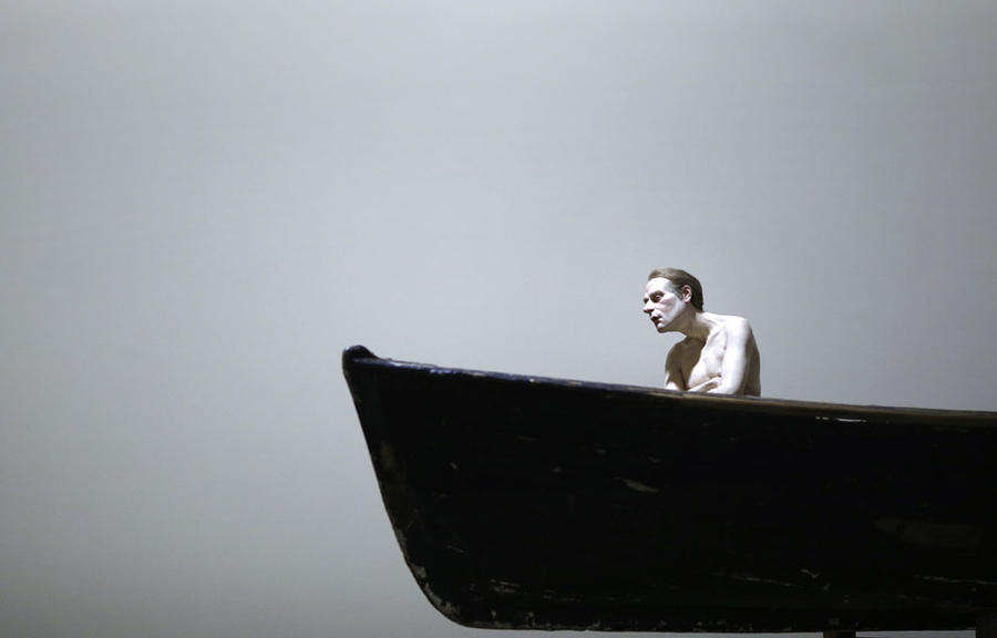 Нереально-реалистические скульптуры Рона Мьюека (23 фото)