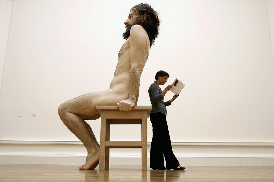 Нереально-реалистические скульптуры Рона Мьюека (23 фото)