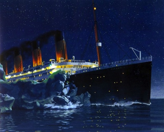 Титаник затонул из-за того, что центральный винт не мог менять направление движения