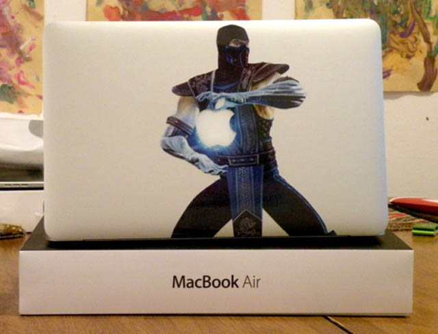 Классные наклейки для MacBook (48 фото)