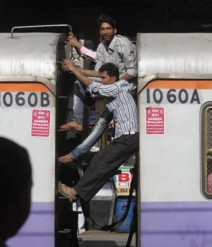 Индийская железная дорога (11 фото)