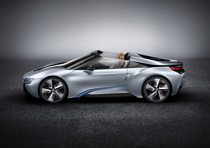 BMW i8 Spyder Concept (10 фото + текст)