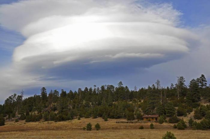 15 невероятных облачных образований (20 фото + текст)