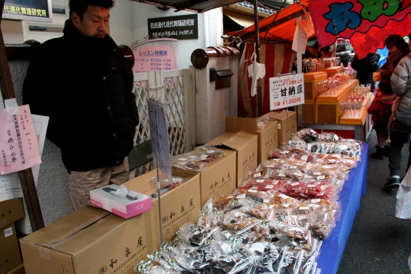 Уличная еда в Японии (42 фото)