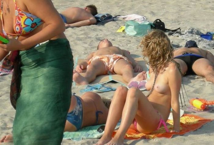 Девушки на пляже (100 фото)