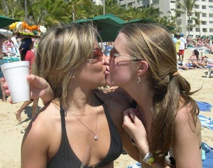 Nude Lesbians Beach Party