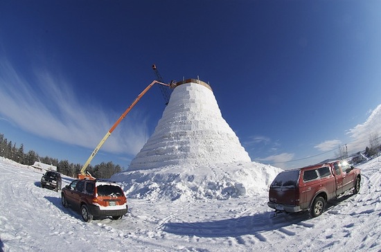 «Olympia SnowWoman» — самый большой снеговик в мире (9 фото)