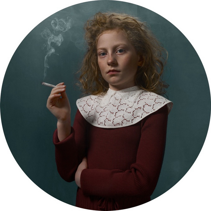 Курящие дети Frieke Janssens (14 фото)