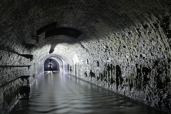 Лондонская канализация (20 фото)