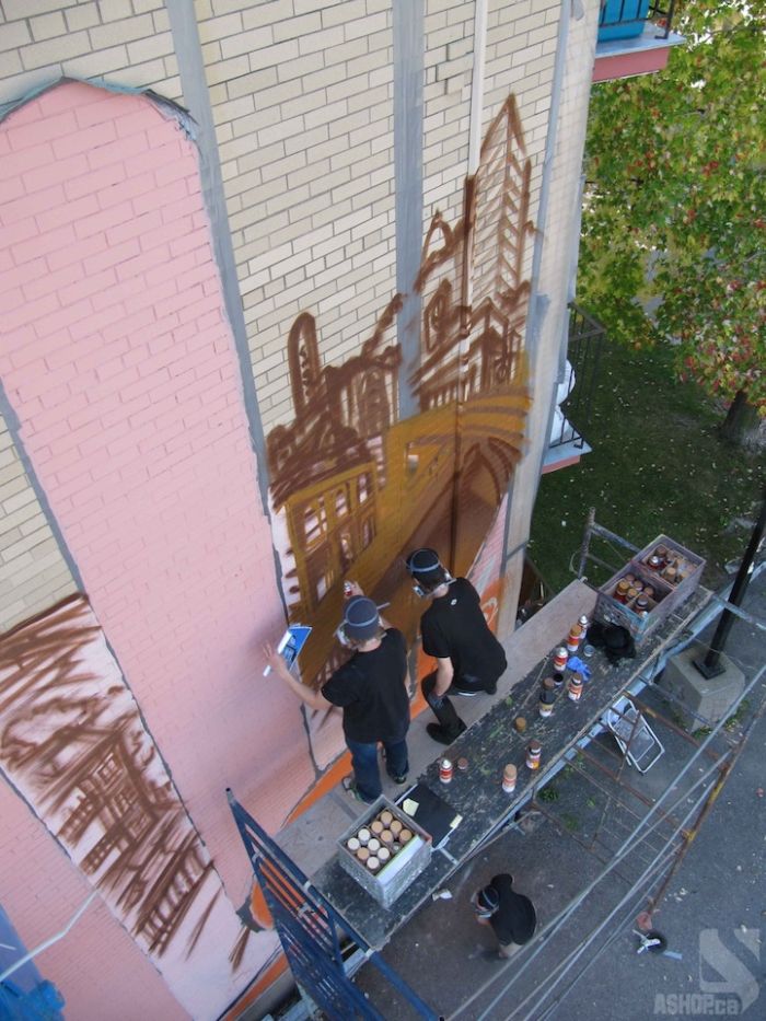 Огромное граффити в Монреале (13 фото)
